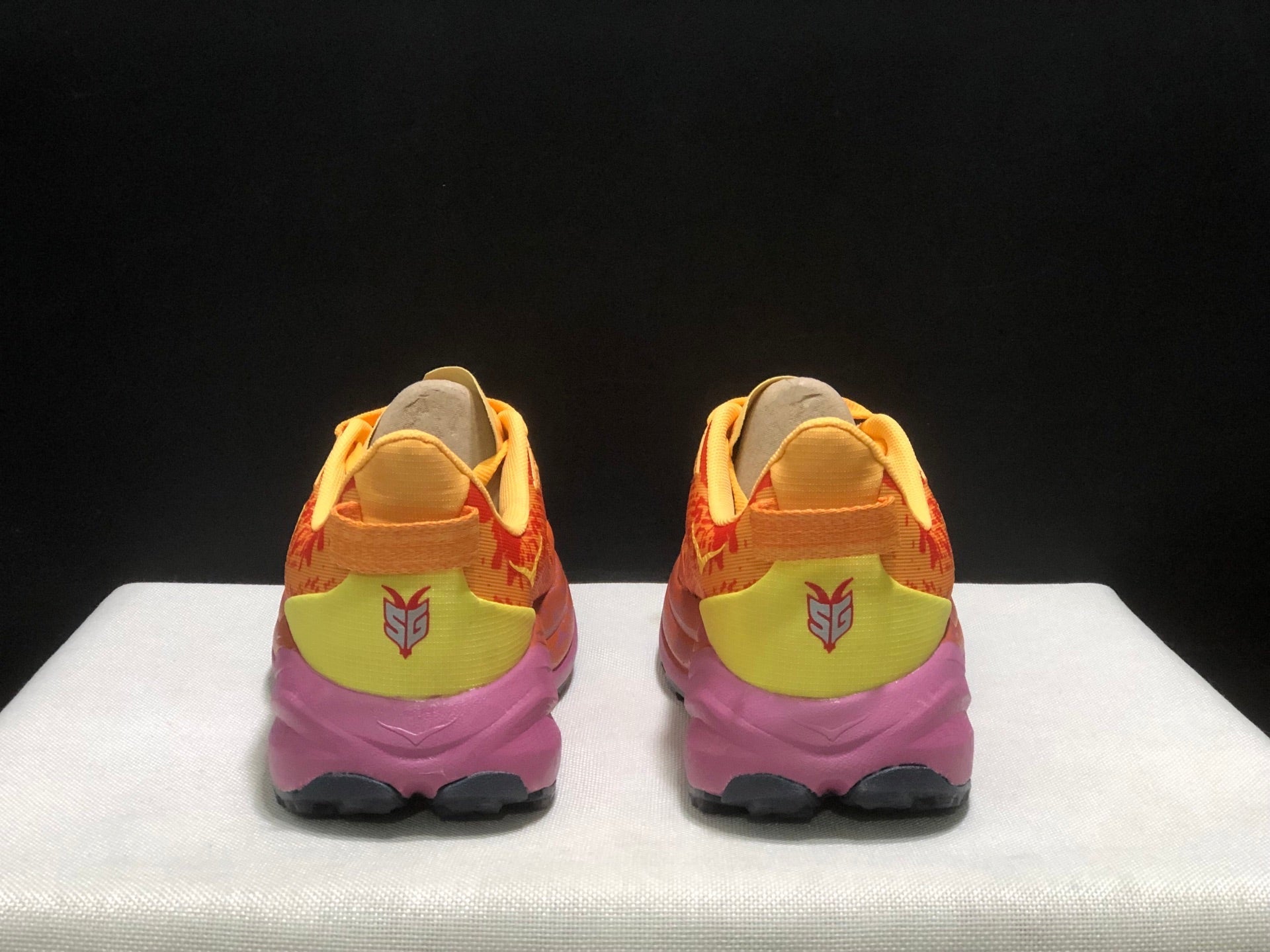 HOKA ONE ONE SPEED GOAT 6